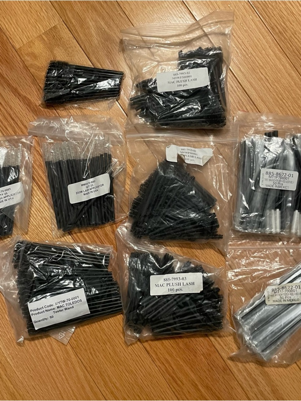 MAC Cosmetics Disposable Mascara Wands Spoolies - Discontinued Formulas